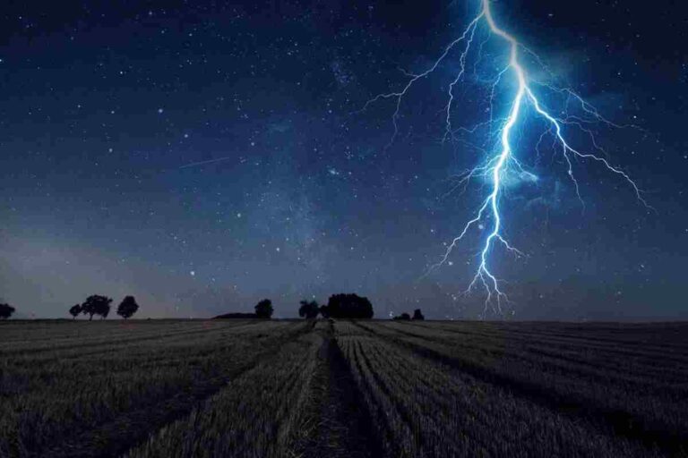 Thunderbolt Across Teoranta Web Design